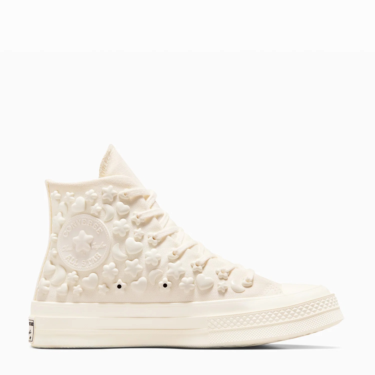 converse-chuck-70-3d-charms-unisex-krem-sneaker-17218-1.jpg Converse Chuck 70 3D Charms Unisex Krem Sneaker - Görsel 1