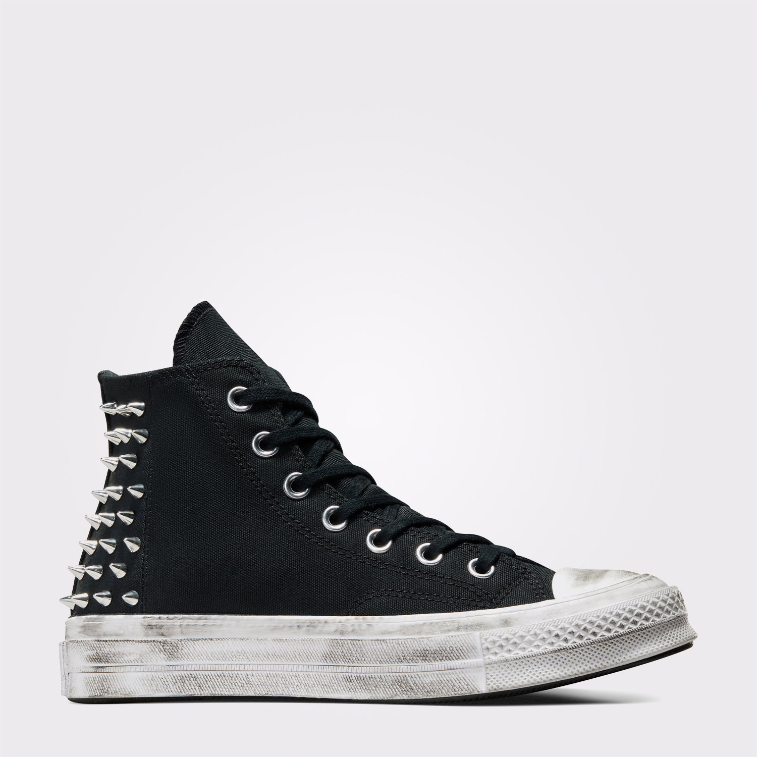 converse-chuck-70-studded-kadin-siyah-sneaker-17699.jpg Converse Chuck 70 Studded Kadın Siyah Sneaker - Görsel 1
