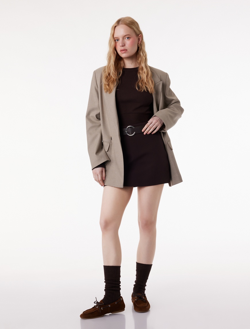 koton-kahverengi-etek-6sak70141pw-13160.jpg Koton Kemer Detaylı Mini Şortlu Etek 6Sak70141Pw - Görsel 1