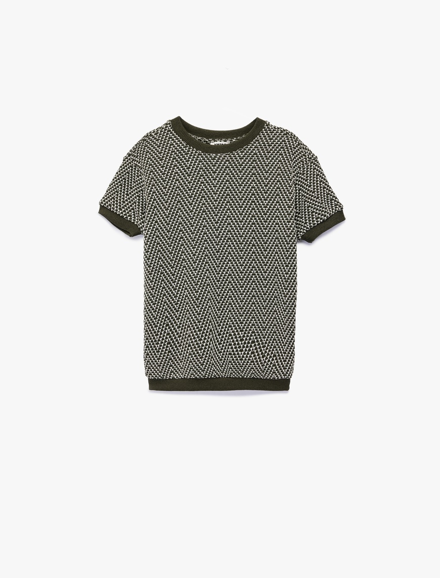 koton-yesil-desenli-sweatshirt-6skb10066tk-13873.jpg Koton Yeşil Desenli Sweatshirt 6Skb10066Tk - Görsel 1