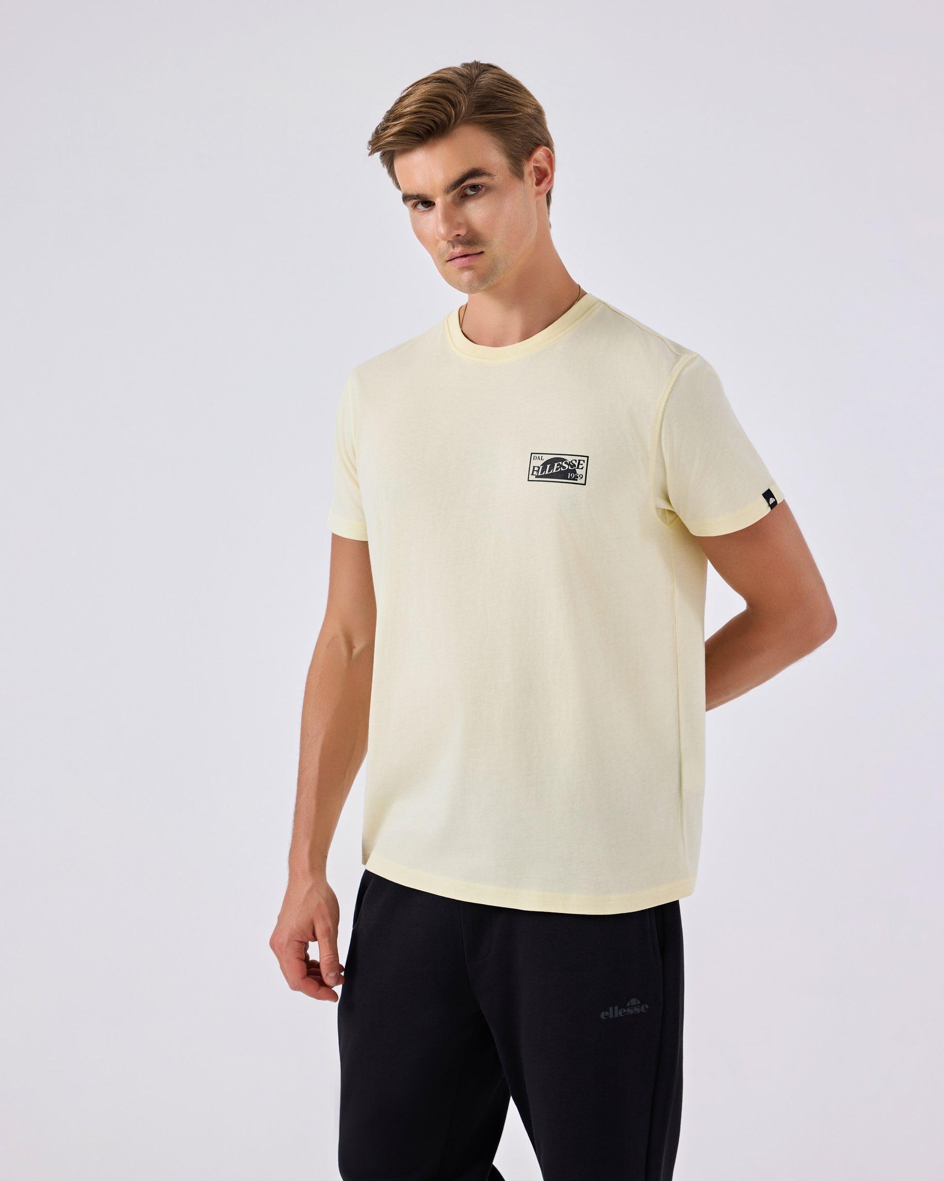 tisort-15619.jpg Ellesse Erkek Tişört 6Sm5028 - Görsel 1
