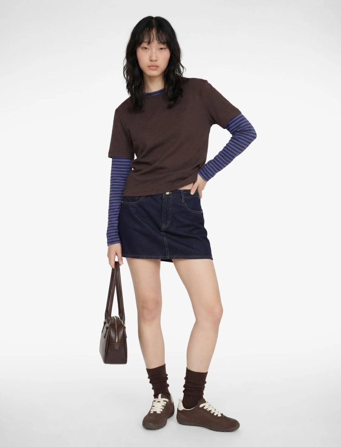 A Kesim Zincir Kemer Detaylı Mini Denim Etek - Görsel 2
