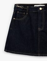 A Kesim Zincir Kemer Detaylı Mini Denim Etek - Görsel 6