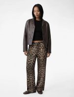 Beli Bağcıklı Cepli Leopar Desenli Geniş Paça Pantolon - Görsel 2