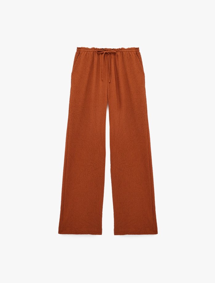Dokulu Cepli Bağlama Detaylı Geniş Paça Pantolon - Görsel 3