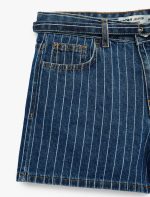 Kemer Detaylı Çizgili Regular Fit Pamuklu Mini Denim Şort - Görsel 7