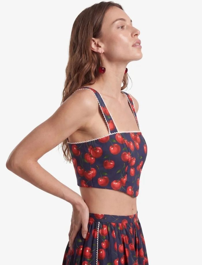 Koton X Sibil Çetinkaya - Pamuklu Poplin Dantel Detaylı Kiraz Baskılı Askılı Crop Büstiyer - Görsel 3