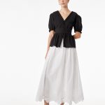 Pamuklu Slim Fit V Yaka Dantelli Kısa Balon Kollu Bluz