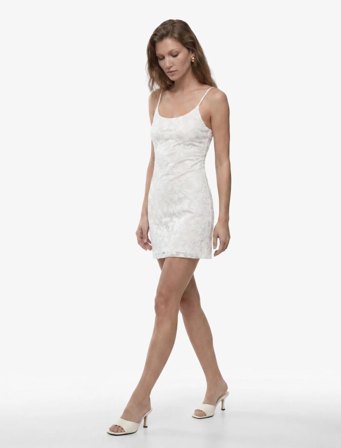 Slim Fit İnce Askılı Dantelli Tül Mini Elbise - Görsel 6